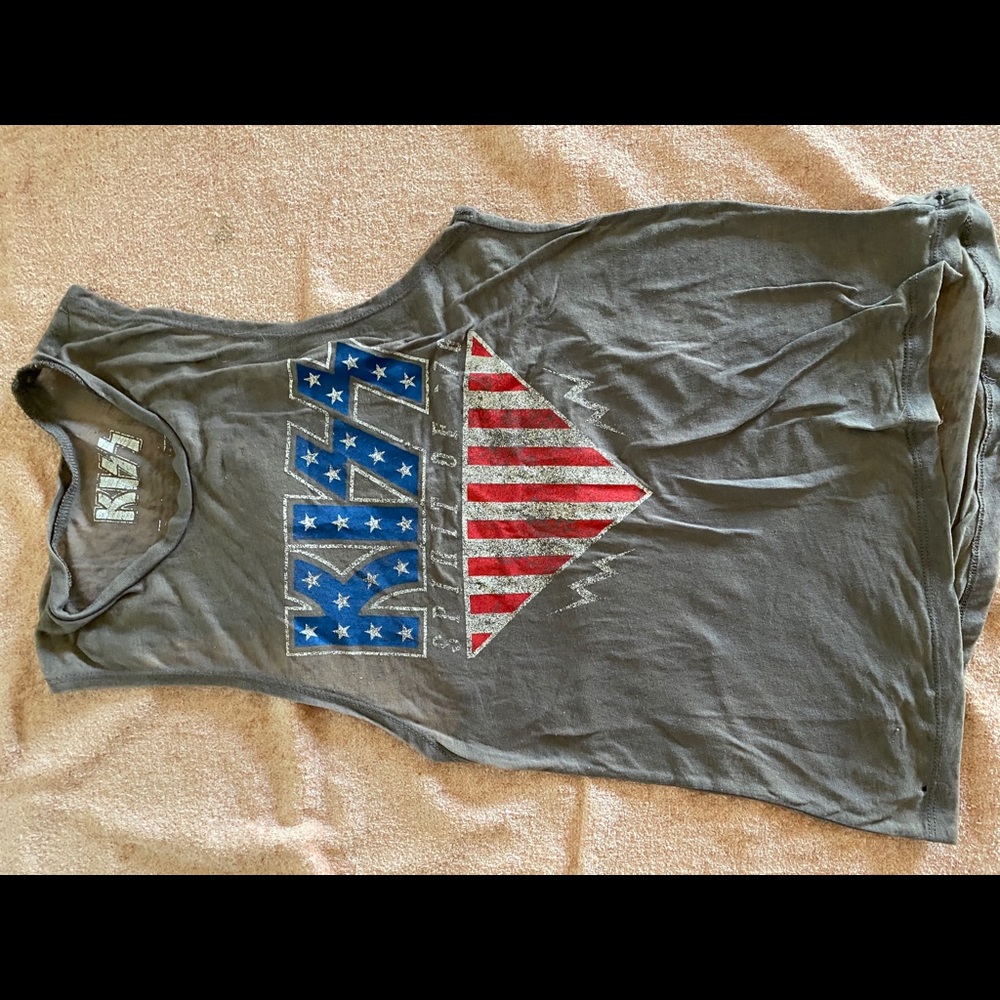 Muscle tank